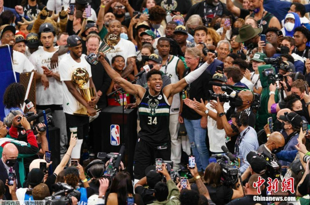  雄鹿字母哥冲突遭禁赛一场处分  